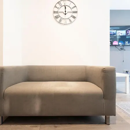 Lejlighed 1 Bedroom Luxury Serviced *